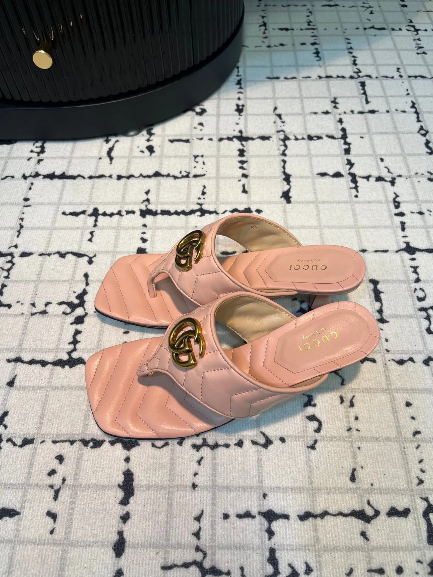 GG THONG SANDALS 55 LIGHT PINK CALKSKIN